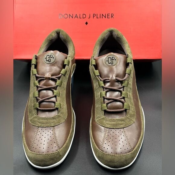Donald J. Pliner Other - Donald J Pliner Dress sneakers